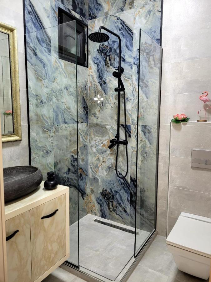River Boutique Hotel باتومي المظهر الخارجي الصورة